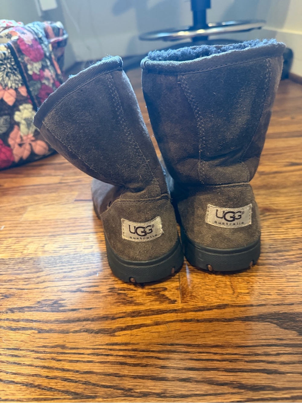 UGG Women’s Classic Short Boot - Brown